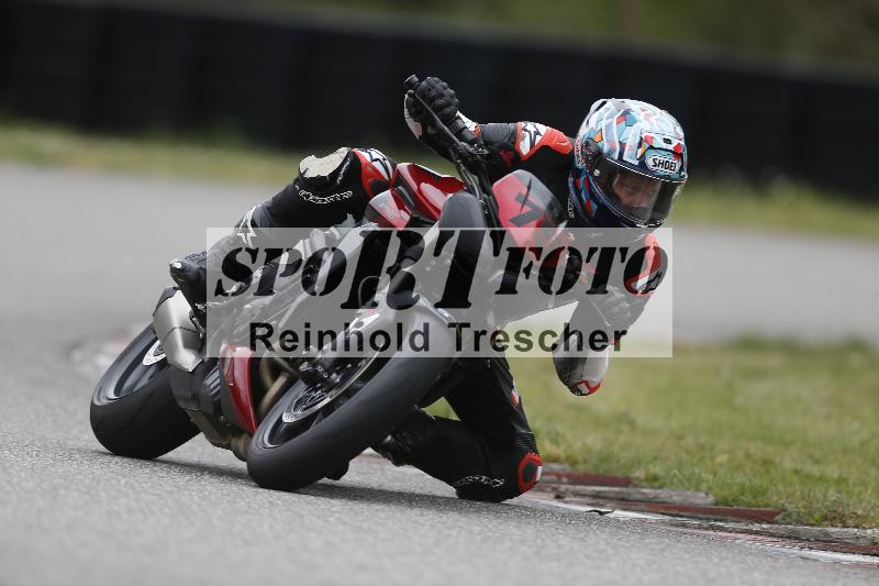 /Archiv-2025/06 18.04.2025 Speer Racing ADR/Gruppe gelb/75